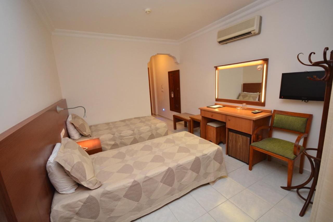 Saray Hotel Олудениз Екстериор снимка