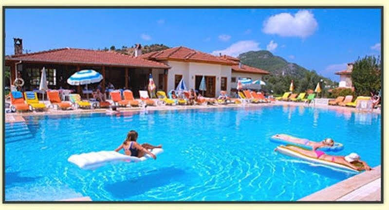 Saray Hotel Олудениз Екстериор снимка