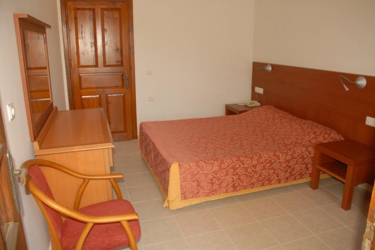 Saray Hotel Олудениз Екстериор снимка